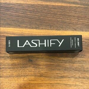 Lashify Mrs. Bond Tripple Threat Black Lash Bond
